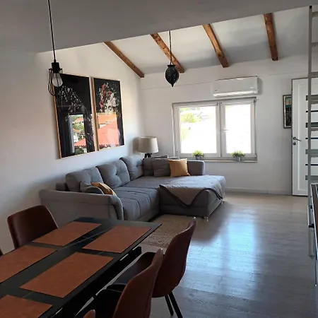 Tamara Apartment